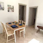 Nyaraló Trullo Mami *