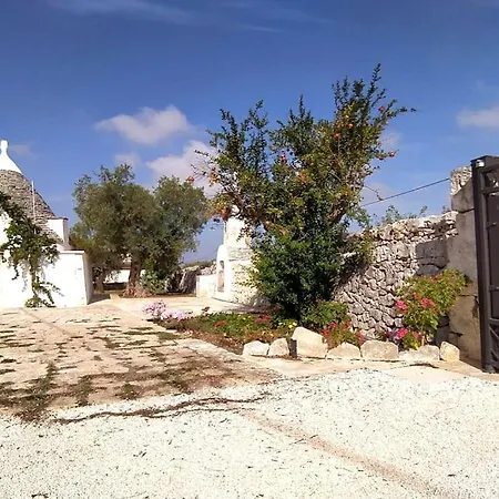 Nyaraló Trullo Mami *