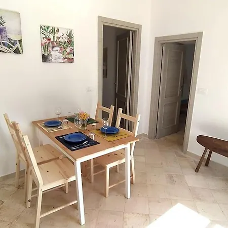 Semesterbostad Trullo Mami *