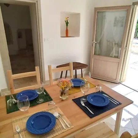 Trullo Mami Semesterbostad Putignano