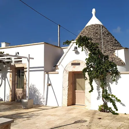 Trullo Mami * 普蒂尼亚诺
